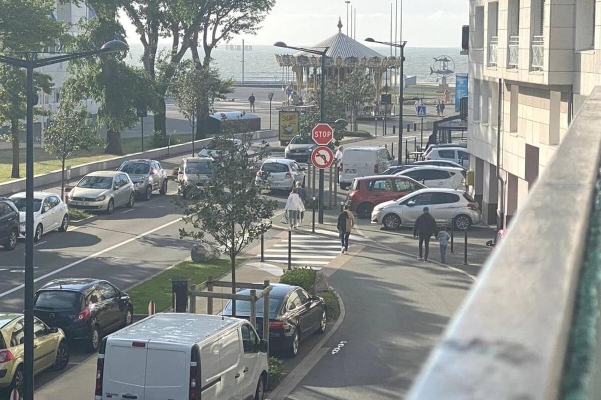 Bienvenue Au P'Tit Lou Appartement Boulogne-sur-Mer Buitenkant foto